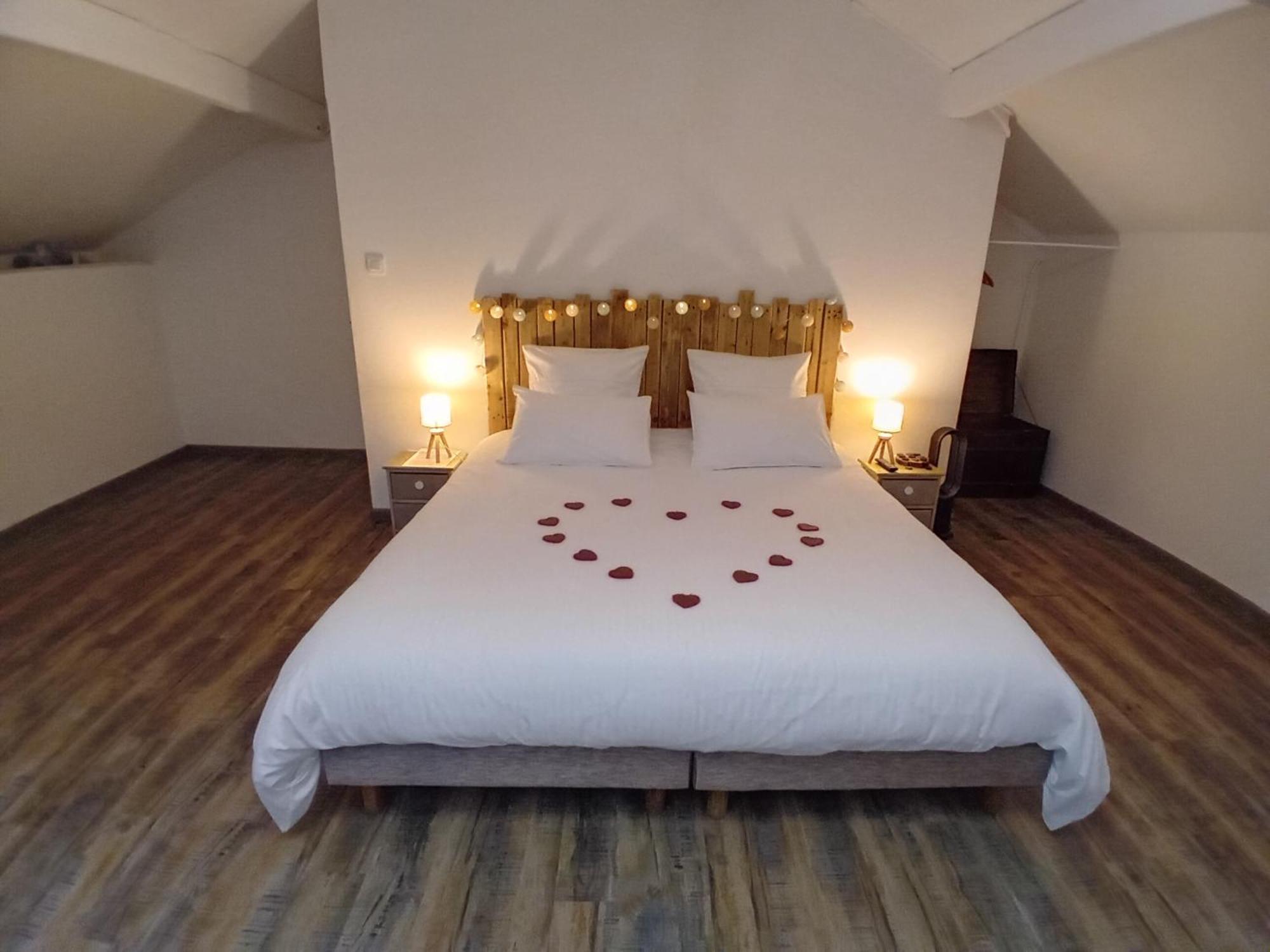 Bed and Breakfast Jacuzzi, Arcade Et Repas Compris Soulosse-sous-Saint-Elophe Exteriér fotografie